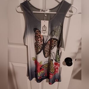 Portman Fashion Gray Top with Multicolor Butterfly & Floral Print. Large.